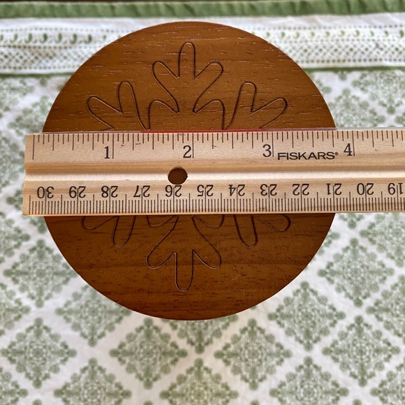 NWT Rae Dunn canister - Picture 4 of 6